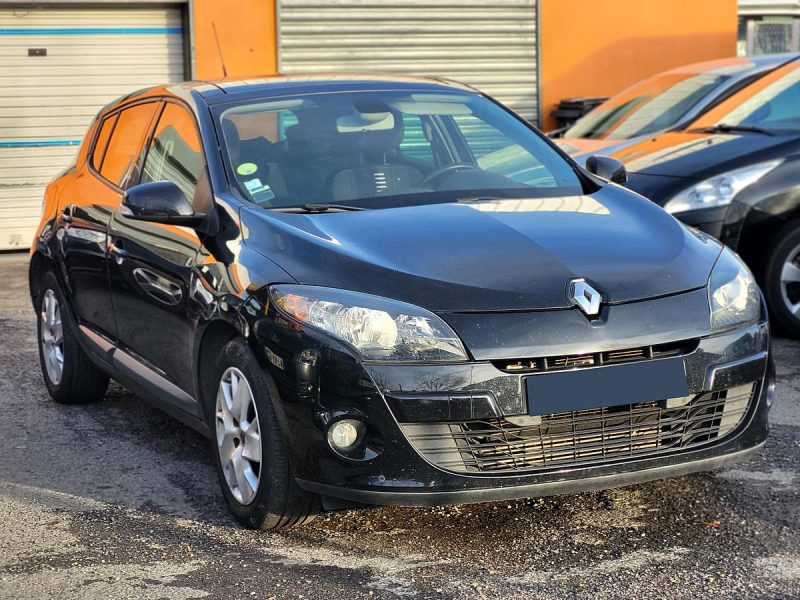 RENAULT MEGANE 3 III  2011