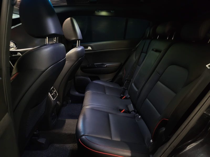 KIA SPORTAGE 1.6 CRDI 136 GT LINE DCT SUIVI COMPLET KIA / TOIT OUVRANT / CAMERA / KEYLESS