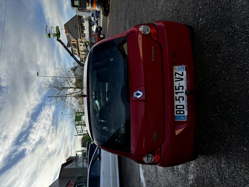 RENAULT CLIO 2010