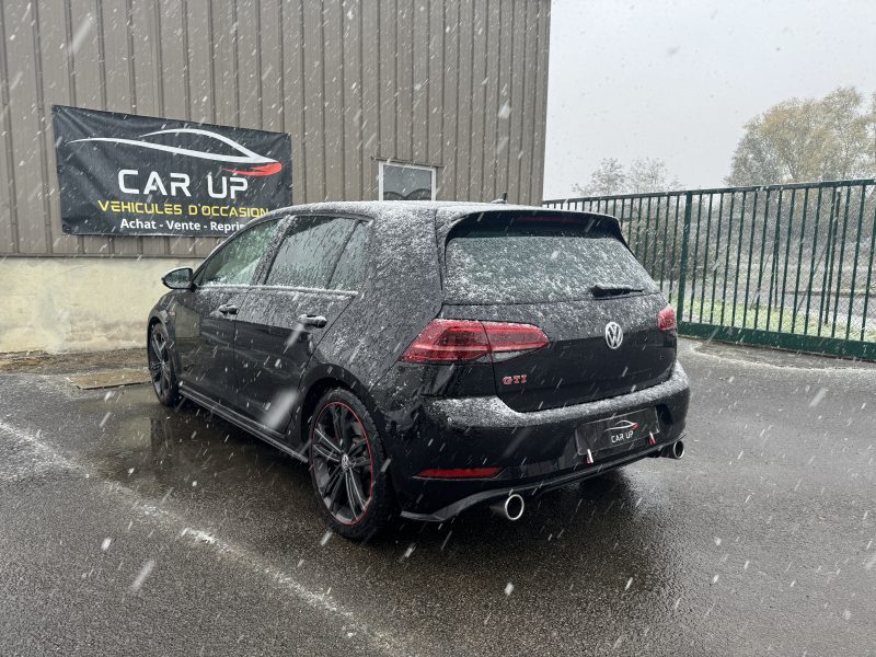 VOLKSWAGEN GOLF 2019