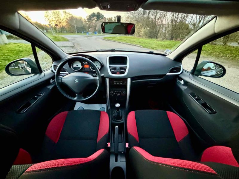 PEUGEOT 207 SW 1.6 HDI 92CH FAP BLEU LION SERIE 64