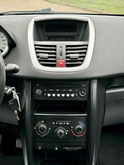 PEUGEOT 207 1.4 VTi 16V 95 cv ACTIVE