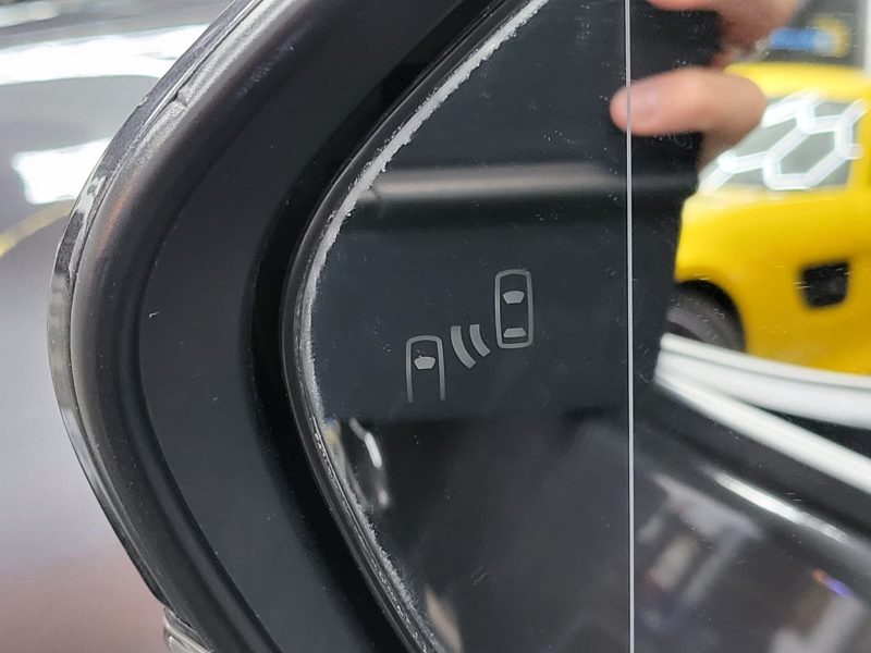 TOYOTA PRIUS Hybrid 122cv Dynamic Business Boîte Auto CVT