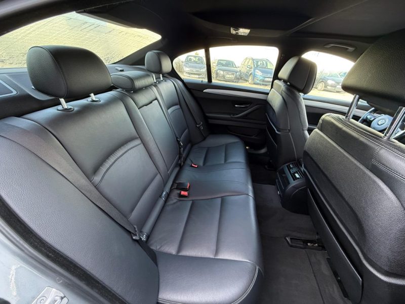 B.M.W. SERIE 5 F10 530 xd PACK M 3.0 258cv GARANTIE 6 MOIS