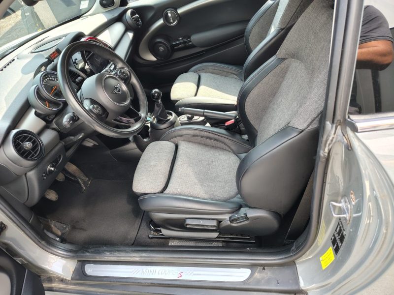 MINI Cooper S 2.0 192ch  HiFi Harman Kardon 🎵