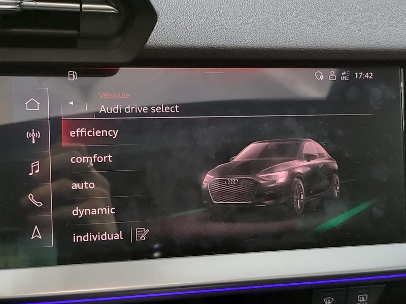 AUDI A3 LIMOUSINE 35 TFSI 150cv S-Line Boîte Auto S-Tronic7