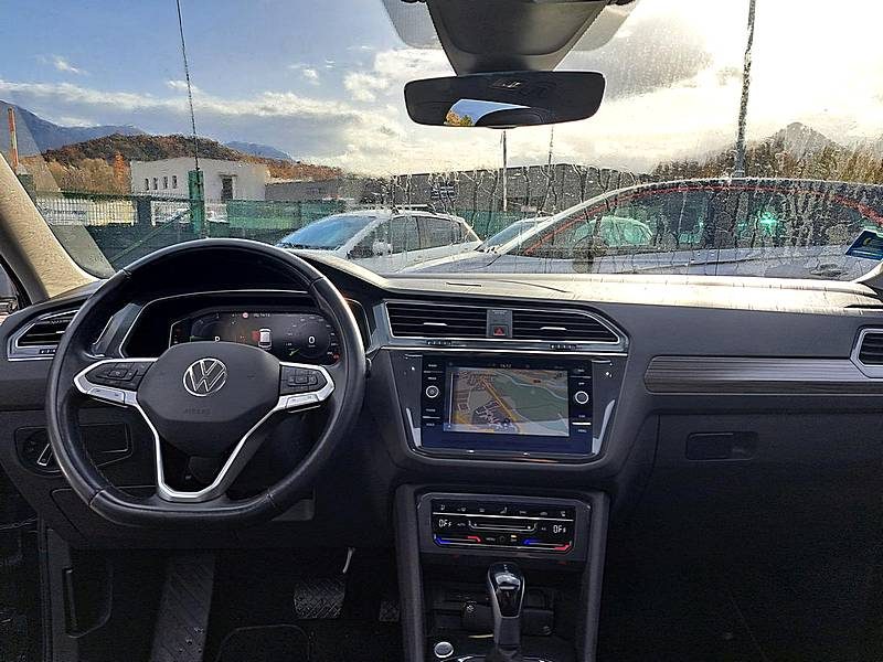 VOLKSWAGEN TIGUAN ALLSPACE 2.0 TDI 150 Cv DSG7 7 PLACES SELLERIE CUIR TOIT OUVRANT PANORAMIQUE