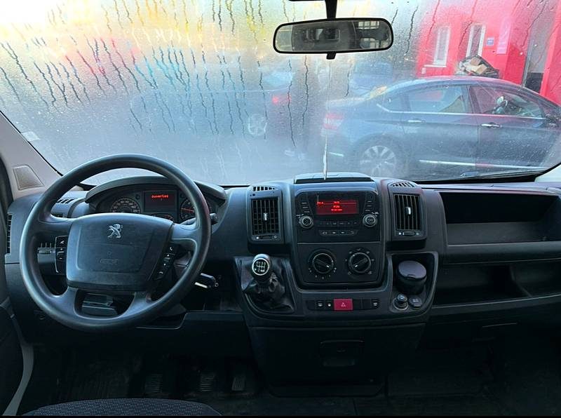 PEUGEOT BOXER PLATEAU 2017