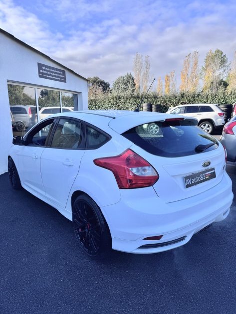 FORD FOCUS ST 2.0 SCTI 250CV 
