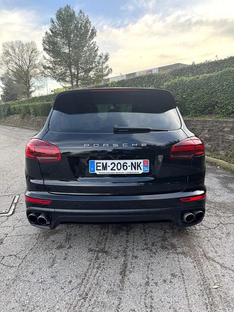 PORSCHE CAYENNE S E-HYBRID 2016