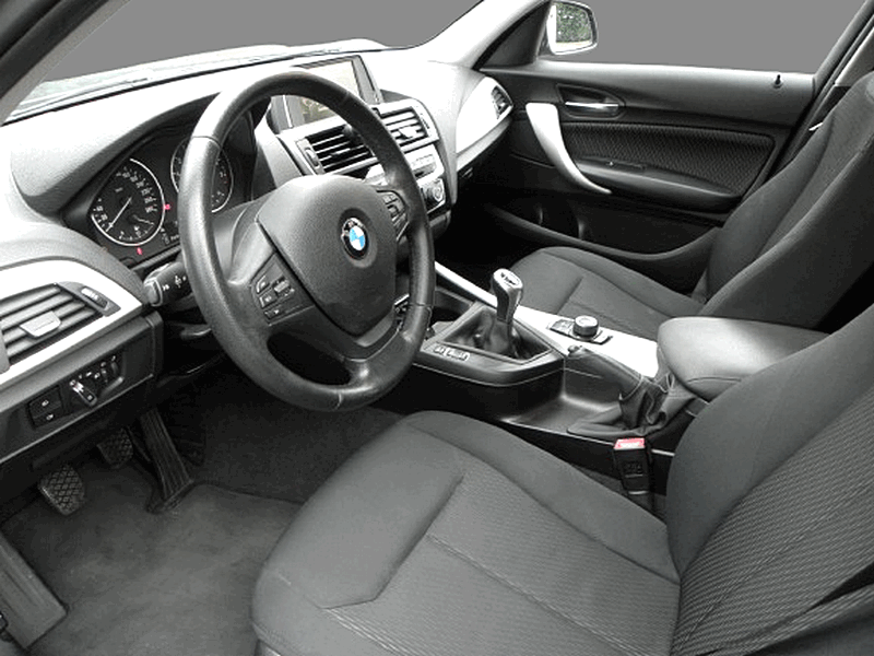 BMW 118i 136 ch Lounge 