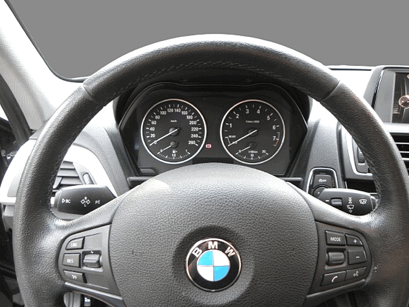 BMW 118i 136 ch Lounge 