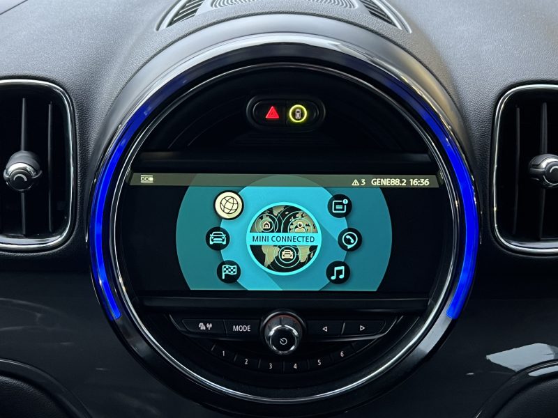 MINI COUNTRYMAN III F60 1.5 136 Cv 1ERE MAIN TOIT OUVRANT GPS CAMERA INTERIEUR CUIR - GARANTIE 1 AN