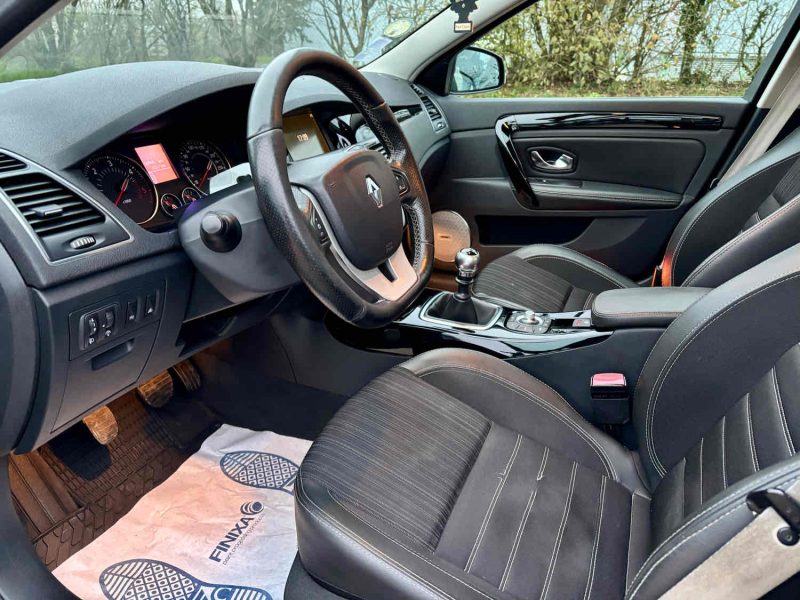 RENAULT LAGUNA 2.0 DCI 130 ENERGY ECO2 BOSE EDITION