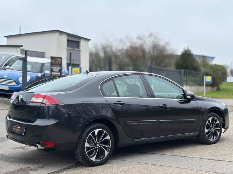 RENAULT LAGUNA 2.0 DCI 130 ENERGY ECO2 BOSE EDITION