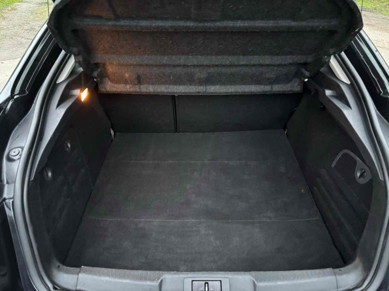 RENAULT LAGUNA 2.0 DCI 130 ENERGY ECO2 BOSE EDITION