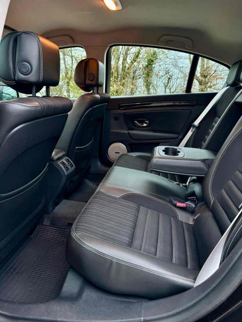 RENAULT LAGUNA 2.0 DCI 130 ENERGY ECO2 BOSE EDITION