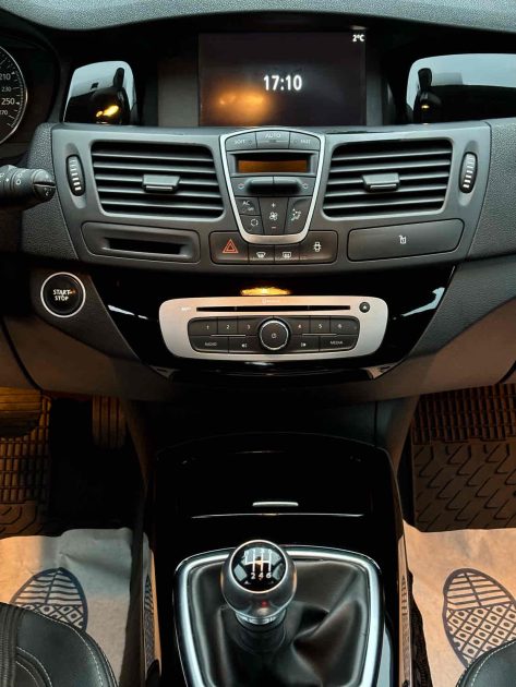 RENAULT LAGUNA 2.0 DCI 130 ENERGY ECO2 BOSE EDITION