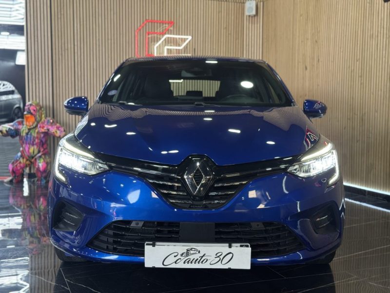 RENAULT CLIO 2021