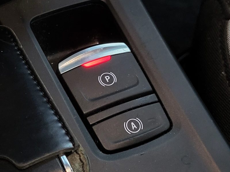 E-TECH 1.6 i 145ch Hybrid / INTENS