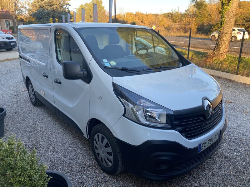 RENAULT TRAFIC 2018