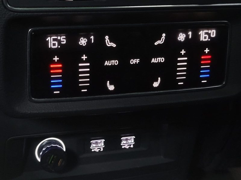 AUDI RS Q8 4.0 V8 Bi-TFSi 600cv Quattro Boîte Auto Tiptronic8