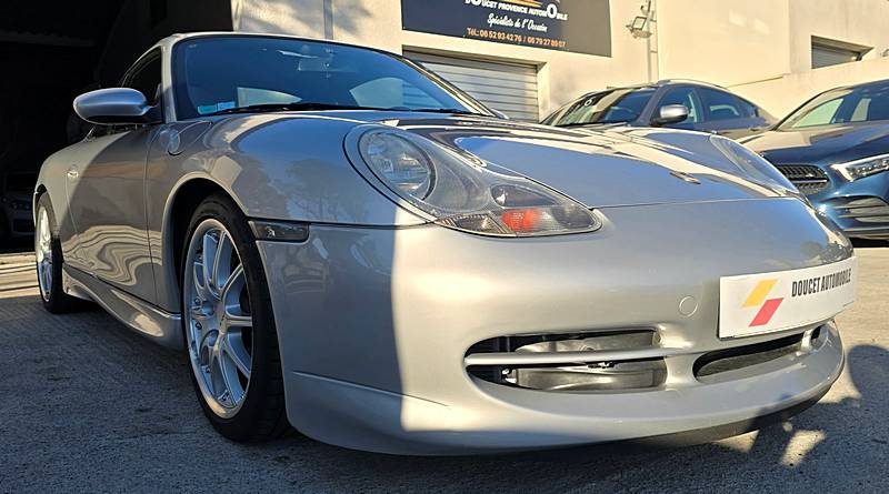 PORSCHE 911 1999