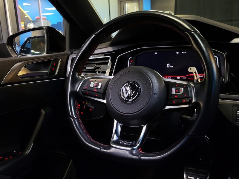 VOLKSWAGEN POLO VI GTI 2.0 200cv DSG6 CARPLAY / CAMERA / ACC / VIRTUAL COCKPIT / DRIVE SELECT