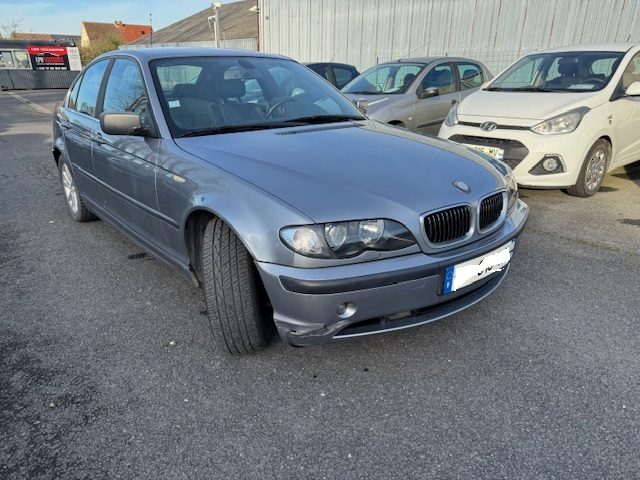 BMW  SERIE 3 318D 115CV PACK M 2003