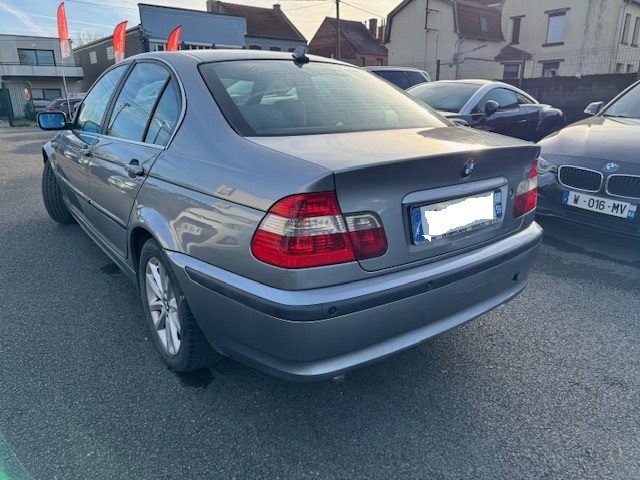 BMW  SERIE 3 318D 115CV PACK M 2003