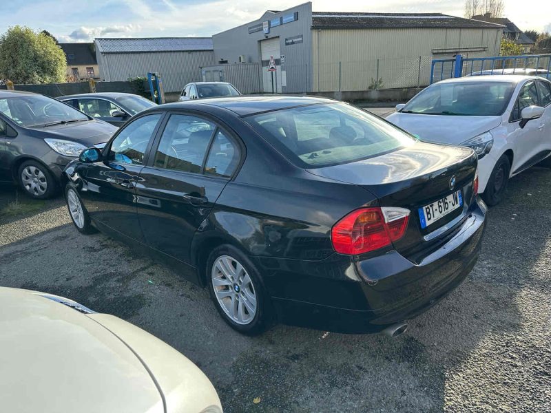 B.M.W. SERIE 3 E90 140ch