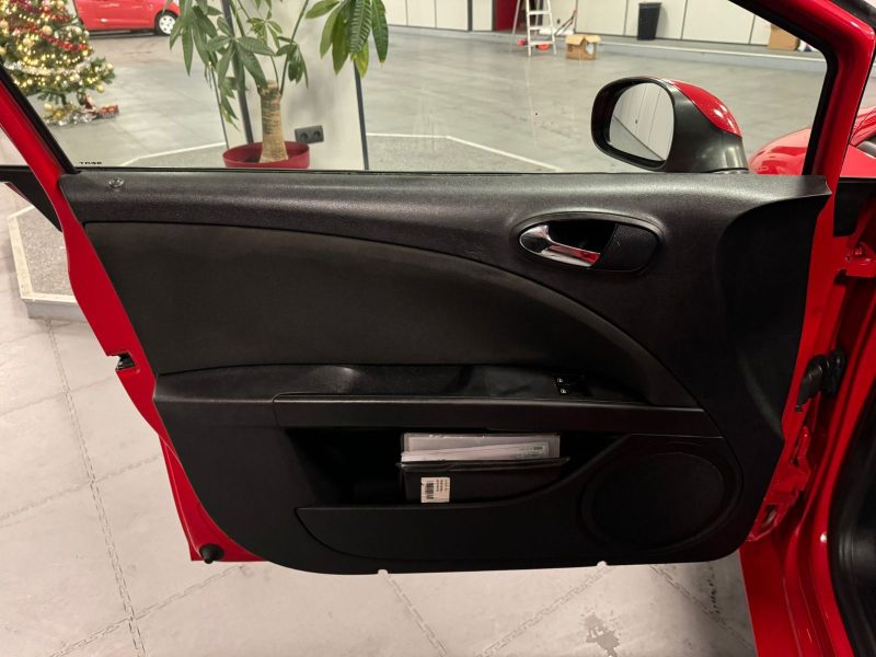 SEAT LEON 1.9TDI 105CH