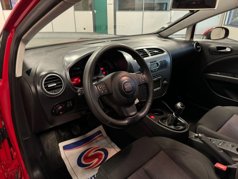 SEAT LEON 1.9TDI 105CH