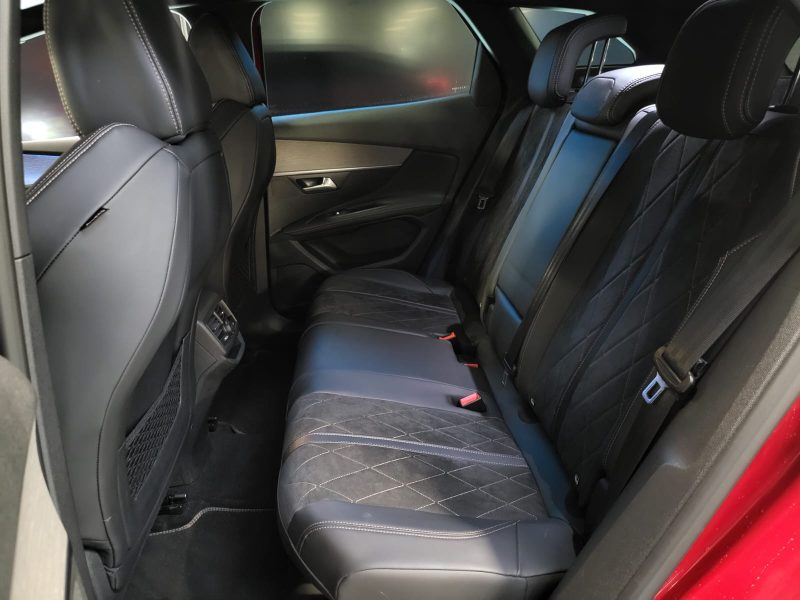 PEUGEOT 3008 GT 2.0 BlueHDi 180cv SUIVI COMPLET PEUGEOT EAT8 / CARPLAY / CAMERA / KEYLESS / ANGLES M