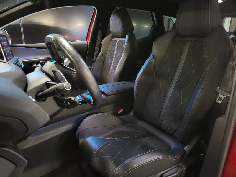 PEUGEOT 3008 GT 2.0 BlueHDi 180cv SUIVI COMPLET PEUGEOT EAT8 / CARPLAY / CAMERA / KEYLESS / ANGLES M