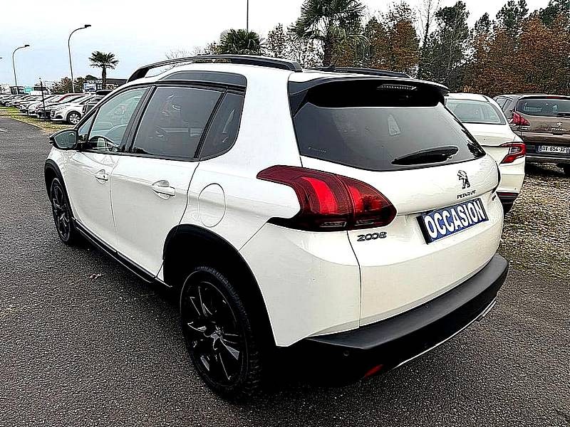 PEUGEOT 2008 1.2 110CV GT LINE 