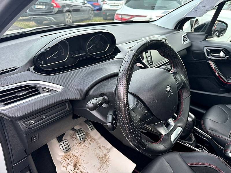 PEUGEOT 2008 1.2 110CV GT LINE 