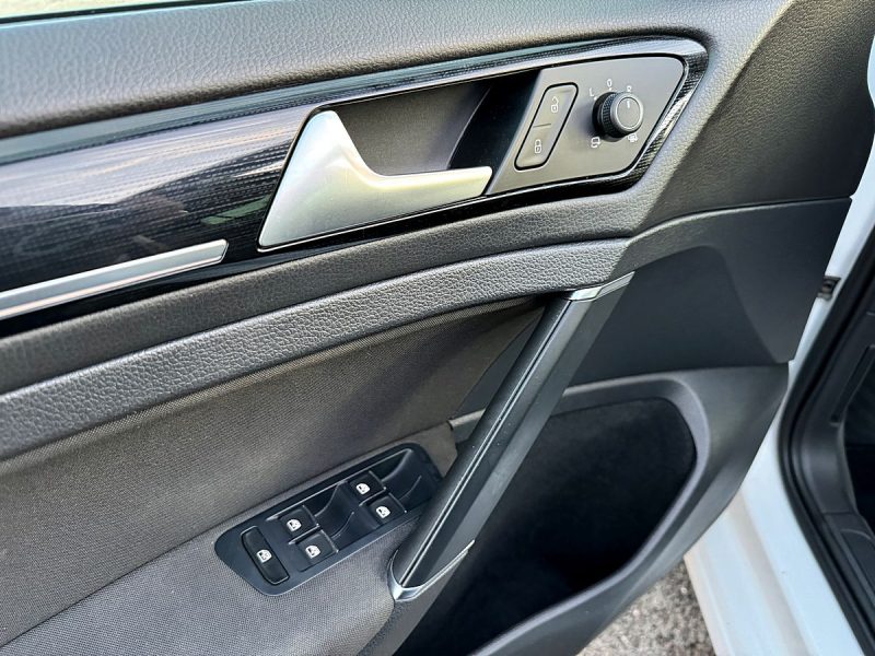 VOLKSWAGEN GOLF 1.4 TSI 125 CARAT DSG