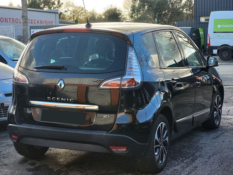 RENAULT SCENIC 3 III 2014