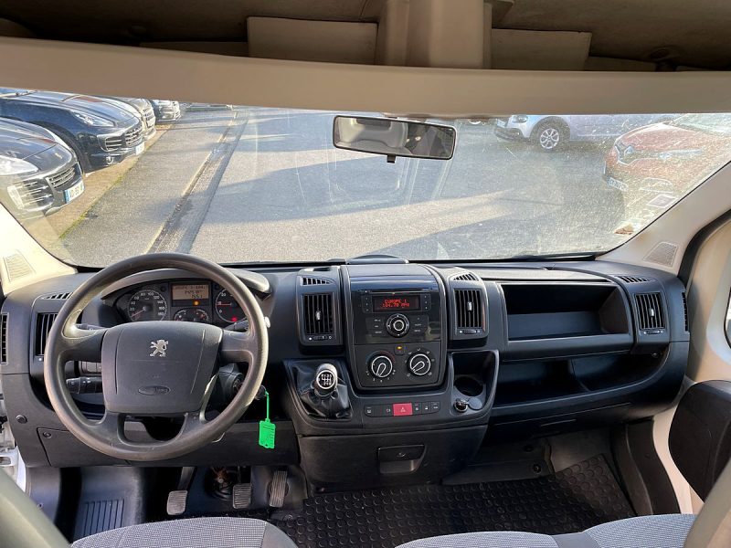 PEUGEOT BOXER   2.2Hdi 120 Benne 7 Places 2011