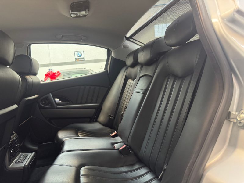 MASERATI QUATTROPORTE V FAIBLE KMS 4.2 V8 400ch GARANTIE 12 MOIS, HISTORIQUE LIMPIDE, SUPER ETAT
