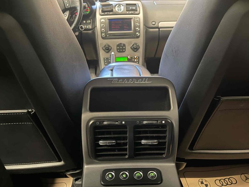 MASERATI QUATTROPORTE V FAIBLE KMS 4.2 V8 400ch GARANTIE 12 MOIS, HISTORIQUE LIMPIDE, SUPER ETAT