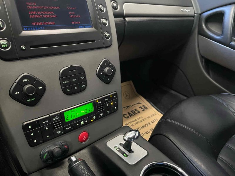MASERATI QUATTROPORTE V FAIBLE KMS 4.2 V8 400ch GARANTIE 12 MOIS, HISTORIQUE LIMPIDE, SUPER ETAT