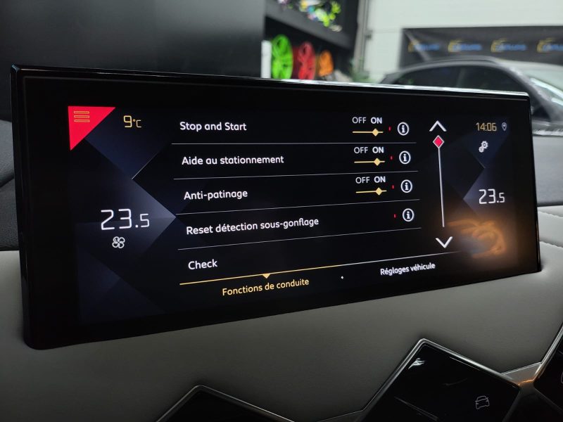 DS3 Crossback 1.2 THP Puretech EAT8 131 cv Rivoli