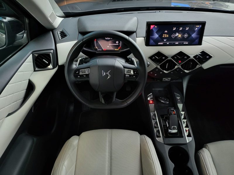 DS3 Crossback 1.2 THP Puretech EAT8 131 cv Rivoli