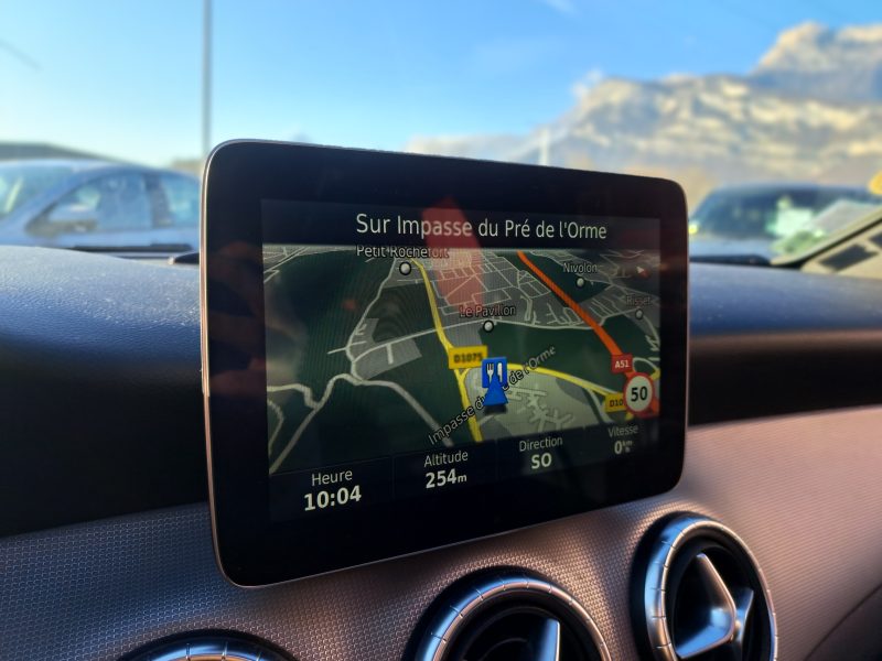 MERCEDES-BENZ CLA 2017