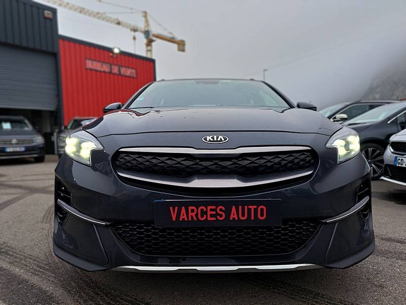 KIA XCEED 2021