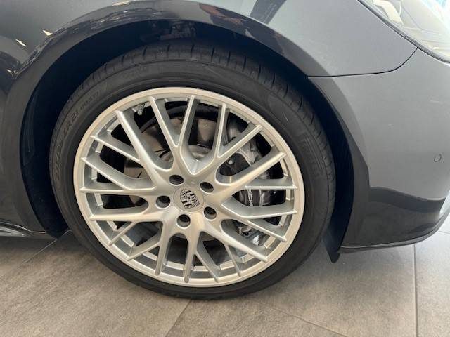 PORSCHE PANAMERA Sport Turismo 2019