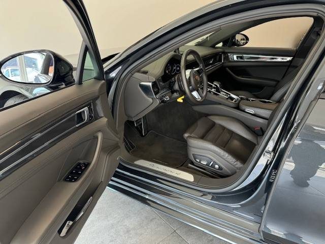 PORSCHE PANAMERA Sport Turismo 2019