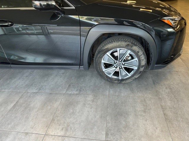 LEXUS UX300E 2021